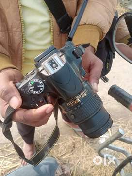 Nikon 5100 D bag+2 battery, charger