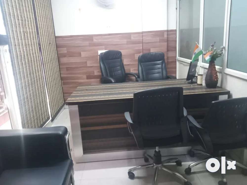 Fully furnished office space in noida