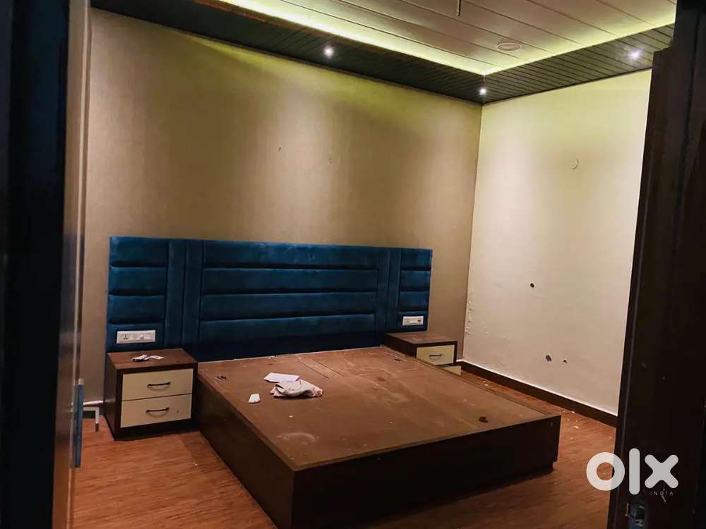 2bhk first floor Fully furnished independent  at Model town extension.