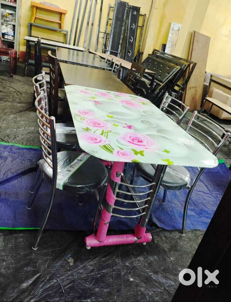 Bowzar Brand New Imported Metal Dining Table With Chair 4/6 Seater COD
