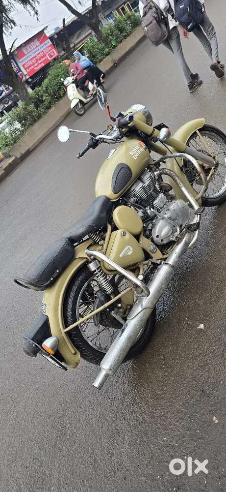 All Bike & bullet classic 350cc  available the bike zone Nashik