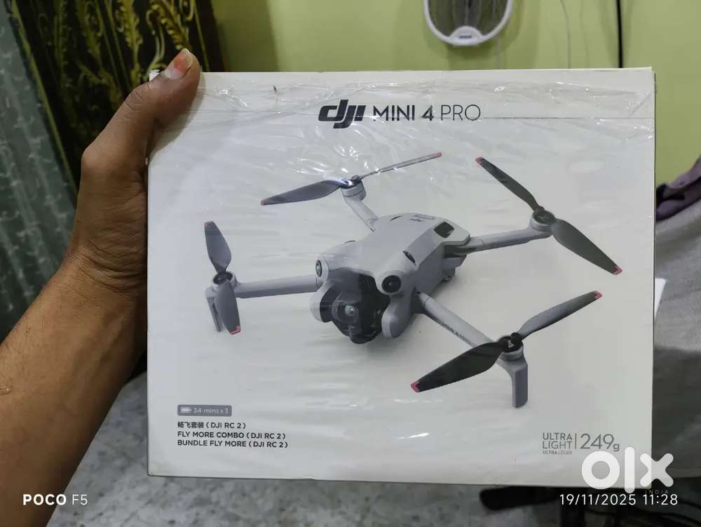 DJI MiNi 4 Pro Fly Combo RC 2 with intelligent battery
