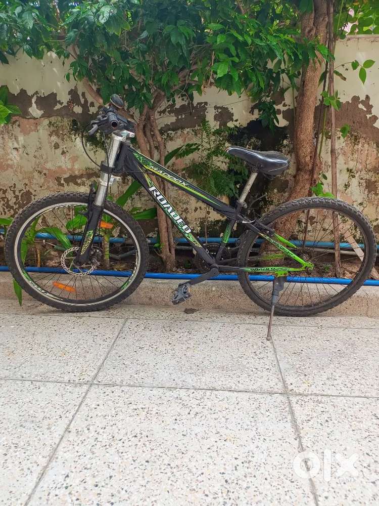 A bycycle in good condition