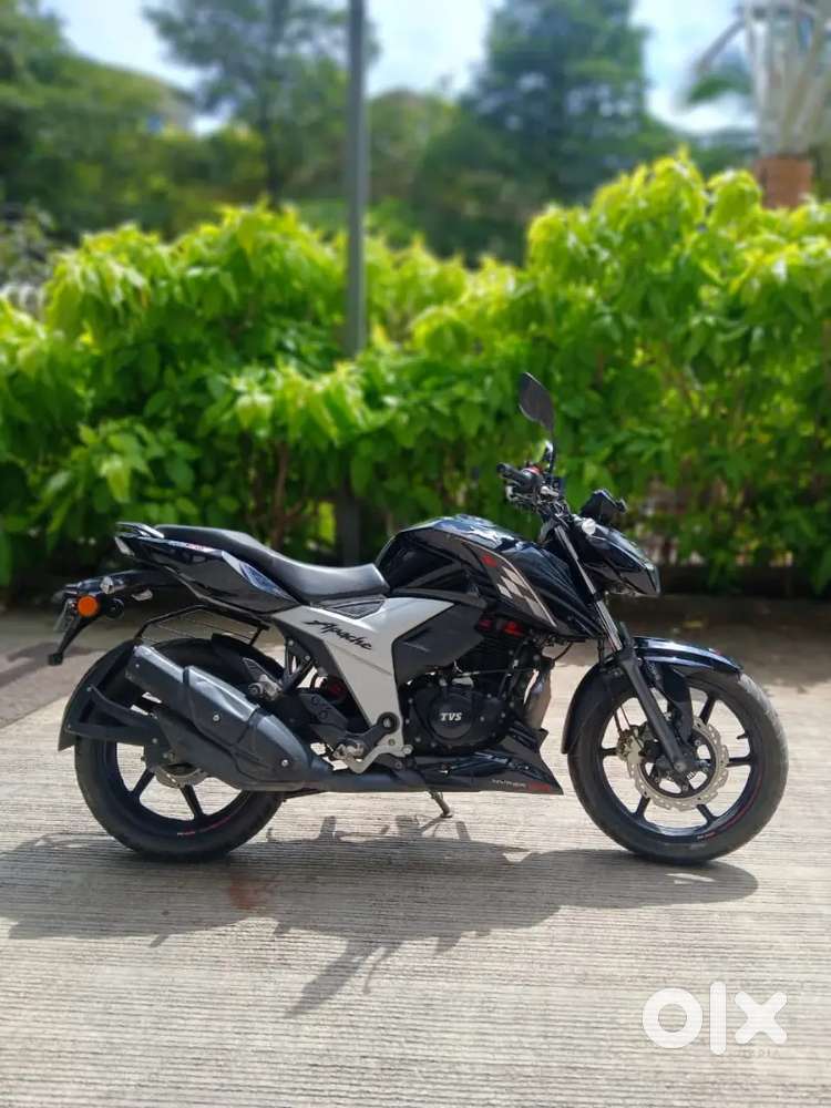 TVS Apache 160 4v