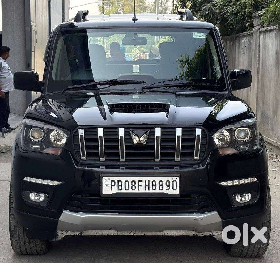 Mahindra Scorpio Classic, 2024, Diesel