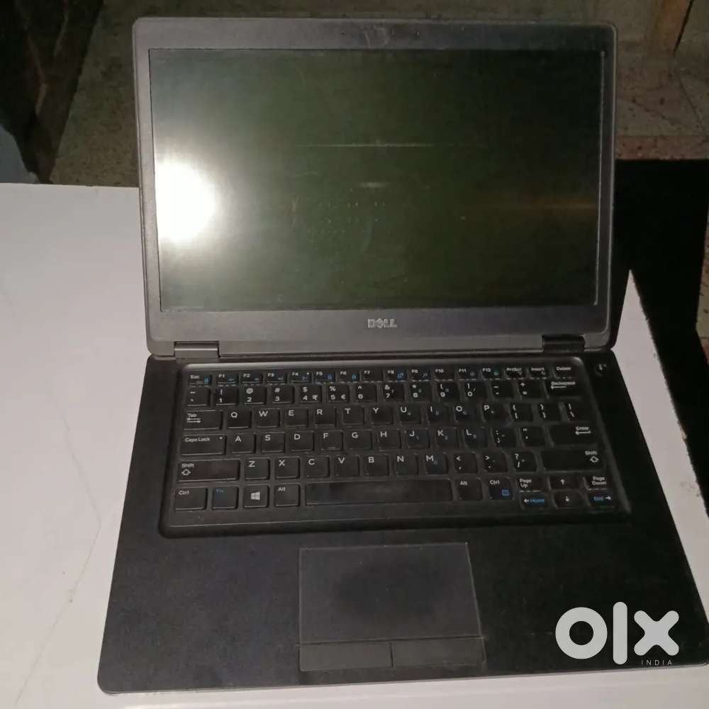 Dell latitude 5480 8/256 ssd 7 gen