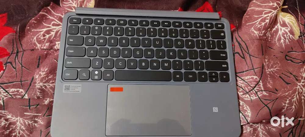 Oneplus smart keyboard for tablet