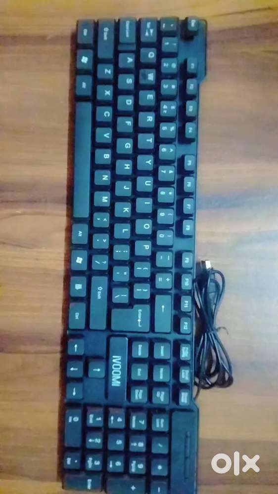 Computer Keyboard purchase with Good rating and very Good condition