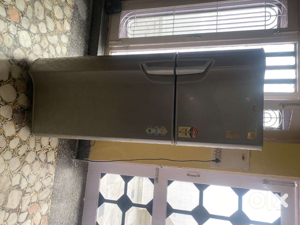 Godrej 282 liter double door
