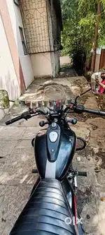 Bajaj Avenger 220cc