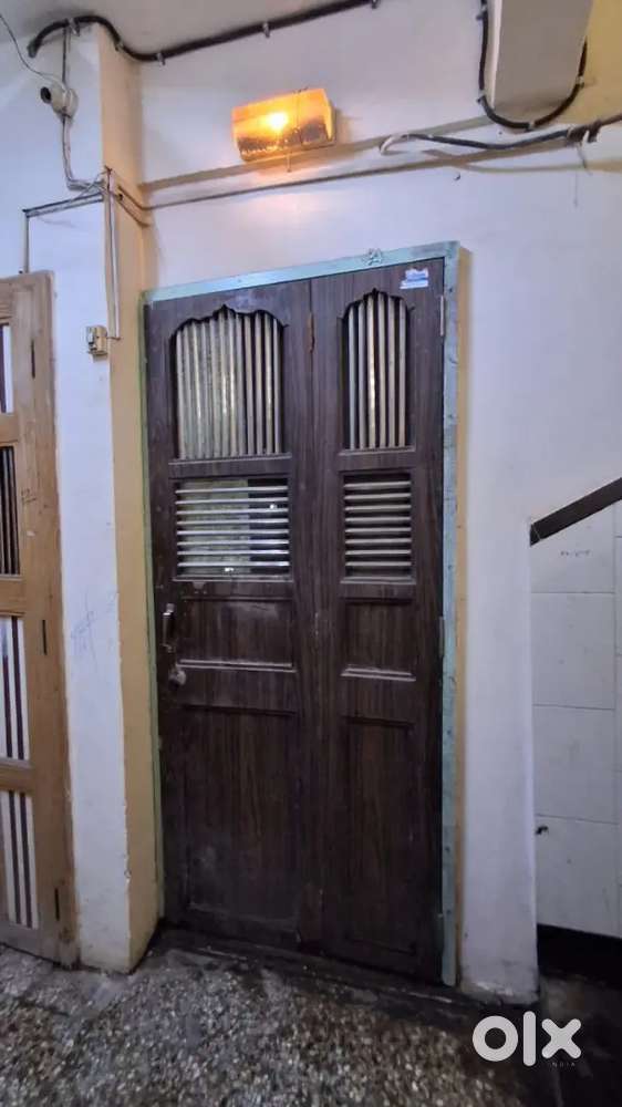 2️⃣ BHK at Signal of BKC & LBS Road , Kurla West for Rs. 60,000