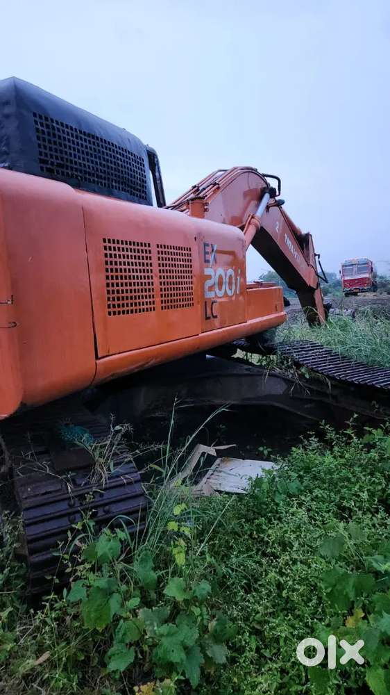 TATA hitachi  Ex 200Lc