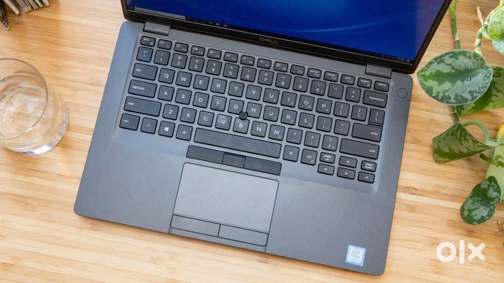 DELL - CORE I7 -8th Gen.  - 8GB / 256GB - SSD