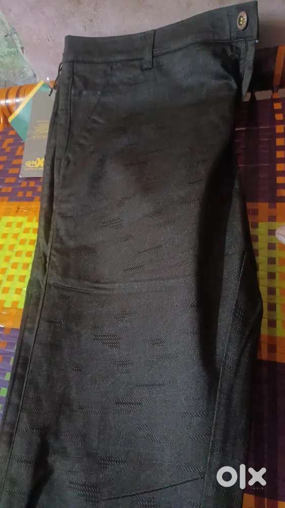 New pant for men
