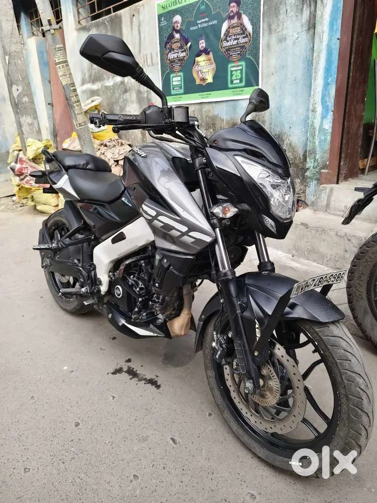 Bajaj Pulser NS200 BS6