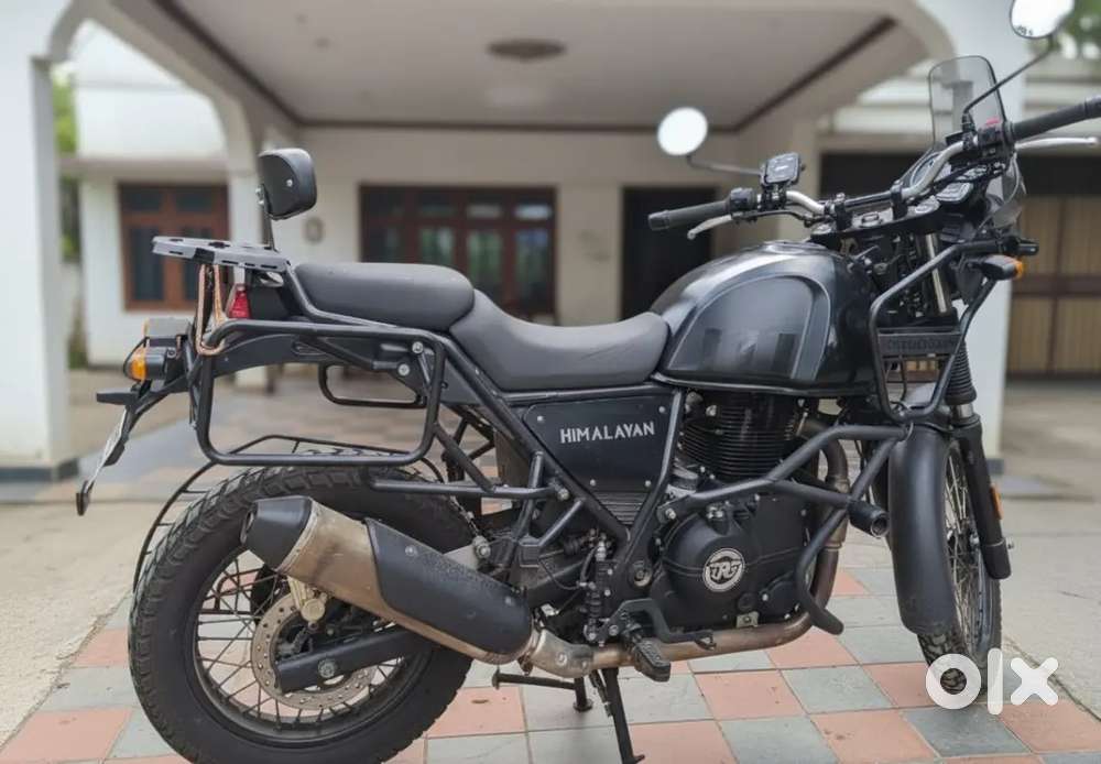 2022-BS 6- Well maintained-Good Condition