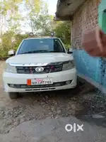 Tata Safari Storme 2016