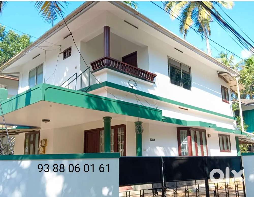 RENTAL HOUSE Easthill  Edakkade Road 2BHK upstair Asking Rent ₹13000/-