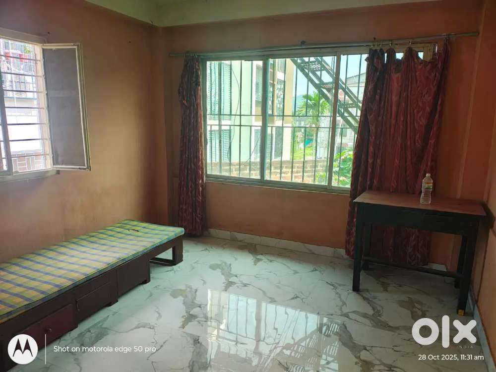 DOUBLE ROOM WITH ATTACH WASHROOM FOR RENT IN BHARALU.