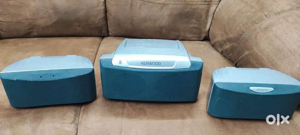 Kenwood centre and surrounds very good in condition Only for Rs 9,999.