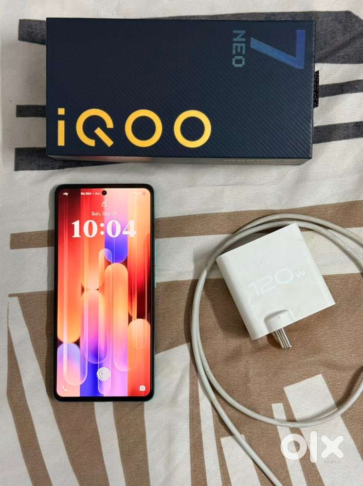 Selling IQOO Neo 7 Very Good Condition