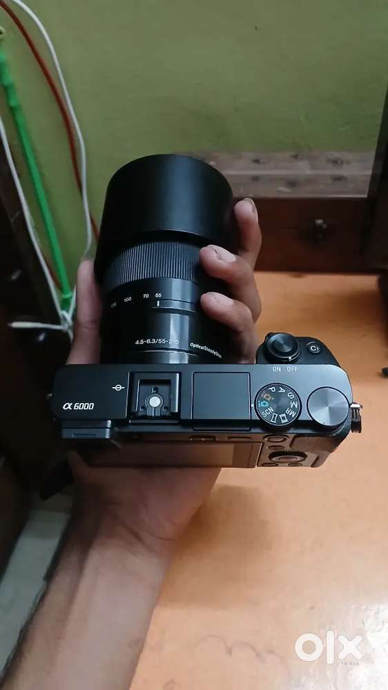 Sony A4000