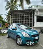 Maruti Suzuki Ritz Genus VXi, 2011, Petrol