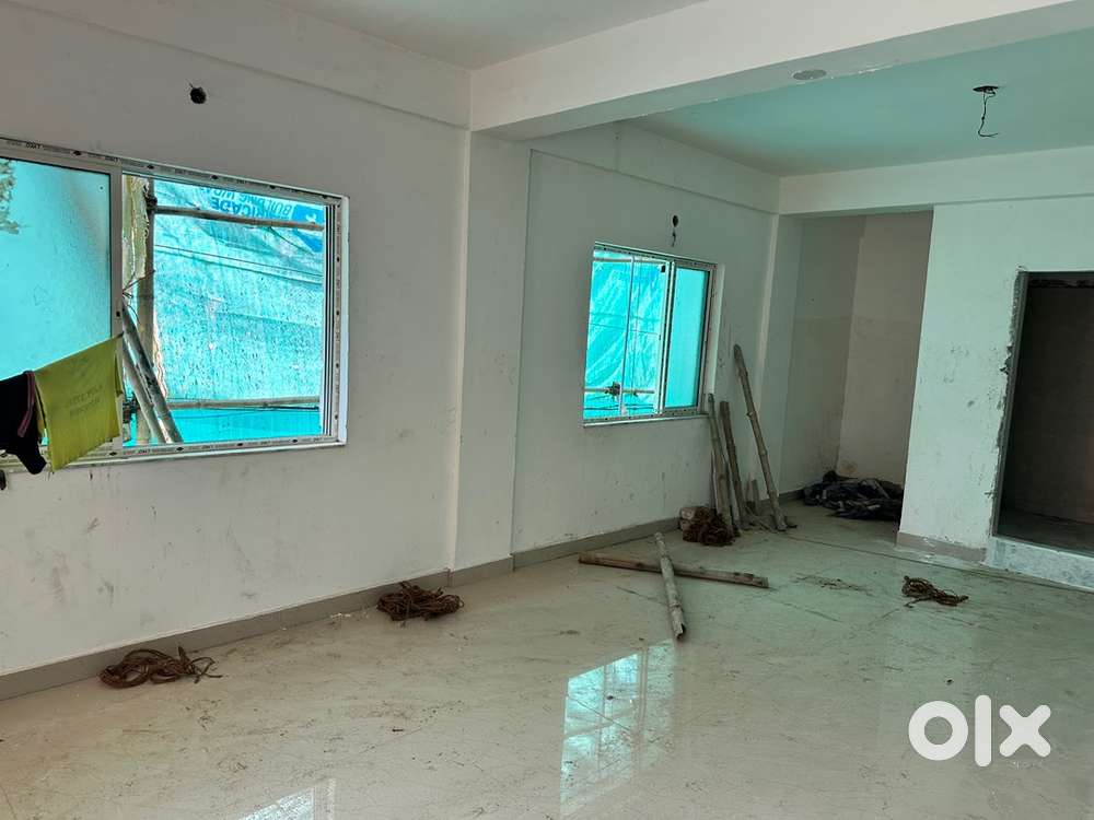 Shop and office for rent in prime location