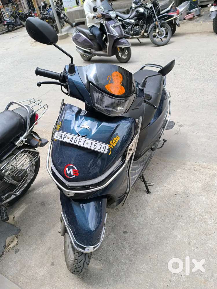 New show room condition bike