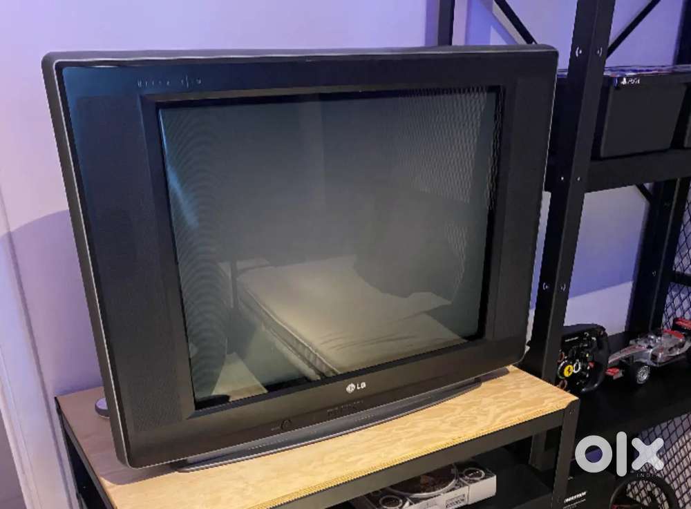 LG 32 inches tv