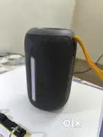 Speaker boat stone