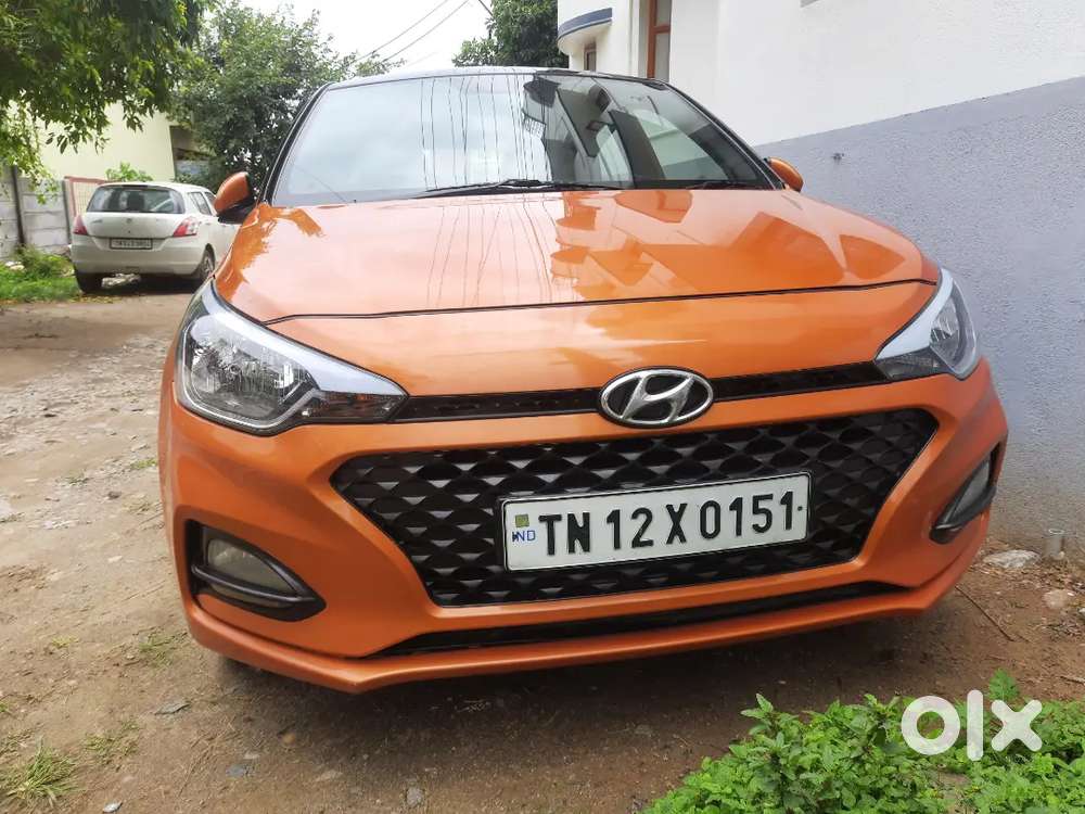 Hyundai i20 2018 diesel 109000 km driven.Well Maintained