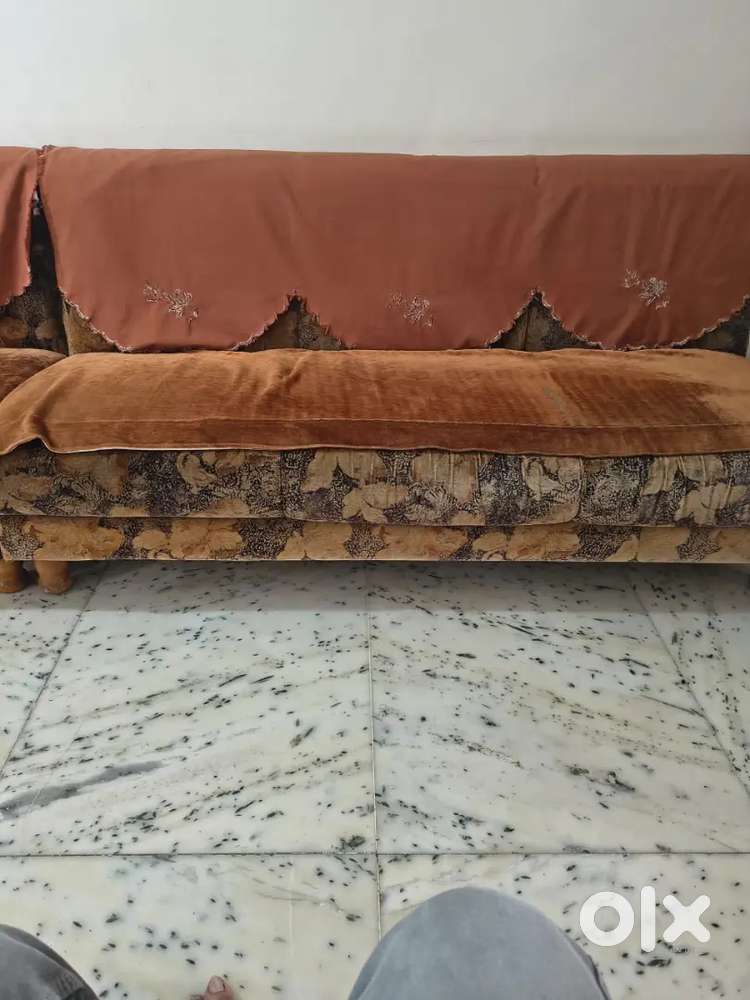 Sofa for sell