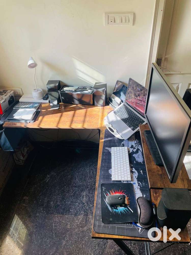 Item Prices start 1500– Office Chair and Computer desk