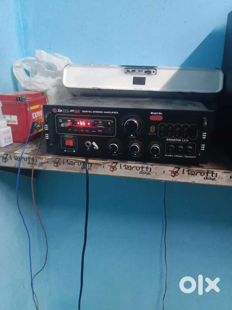 Amplifier and two subwoofer