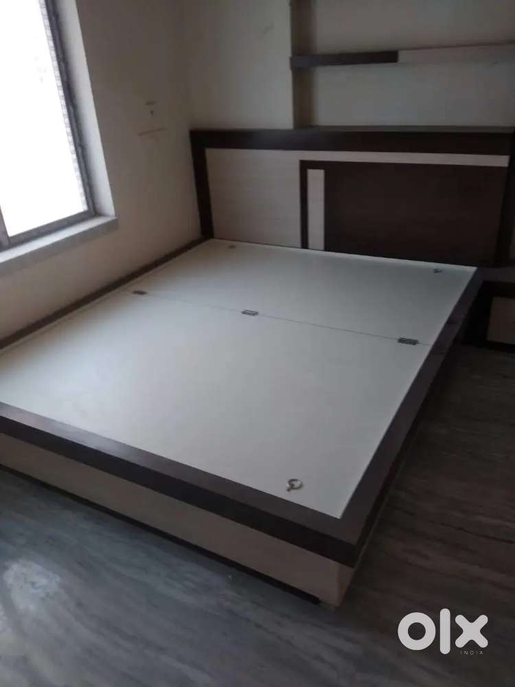 All furniture item selling