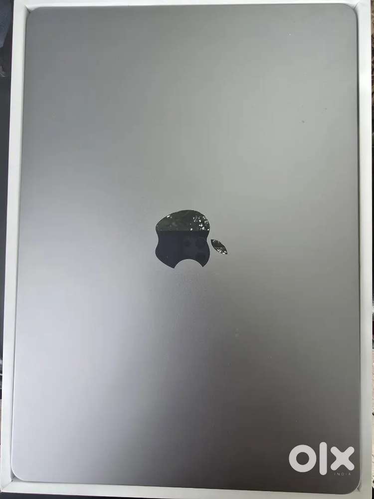 MACBOOK AIR M2 256GB 8GB RAM