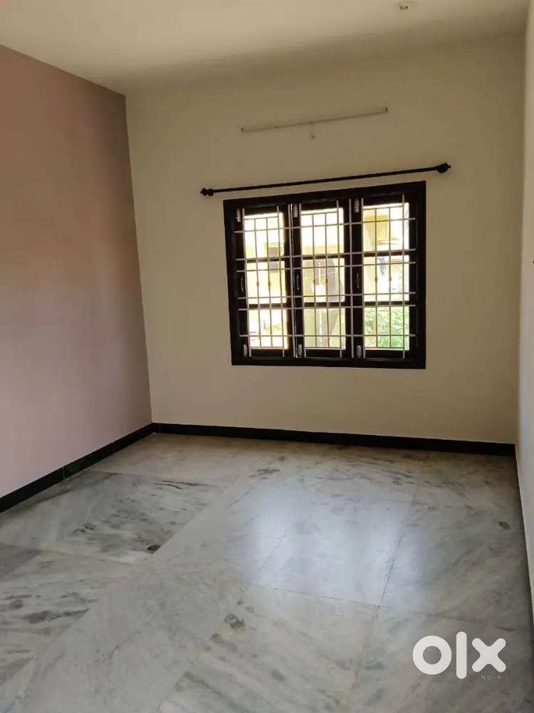 Karumandapam house rent