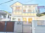 6 CENT 2400 SQFT 4BHK NEW INDEPENDENT HOUSENEAR PEROORKADA VAZHAYILA