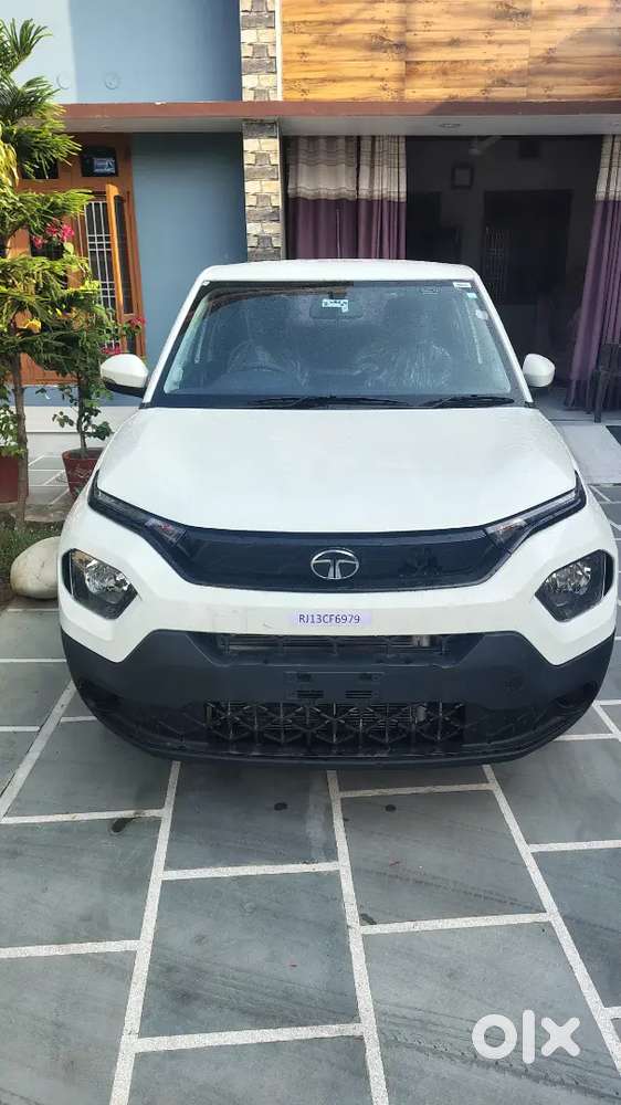 Tata Punch Facelift 2025 Petrol 550 Km Driven