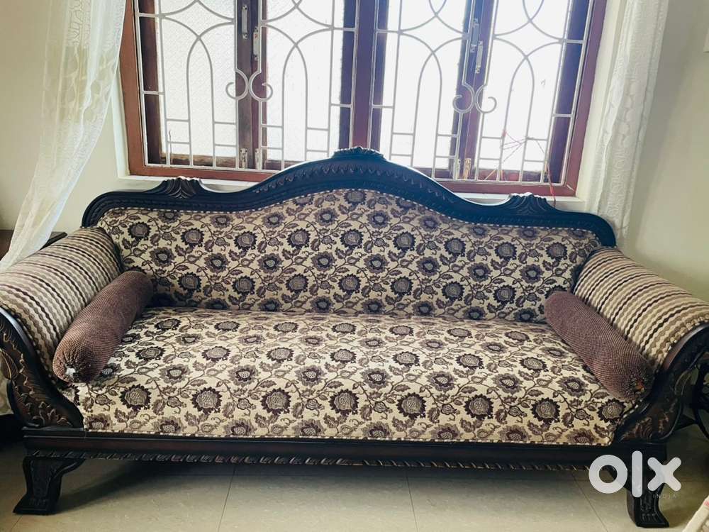 King size sofa and Divan