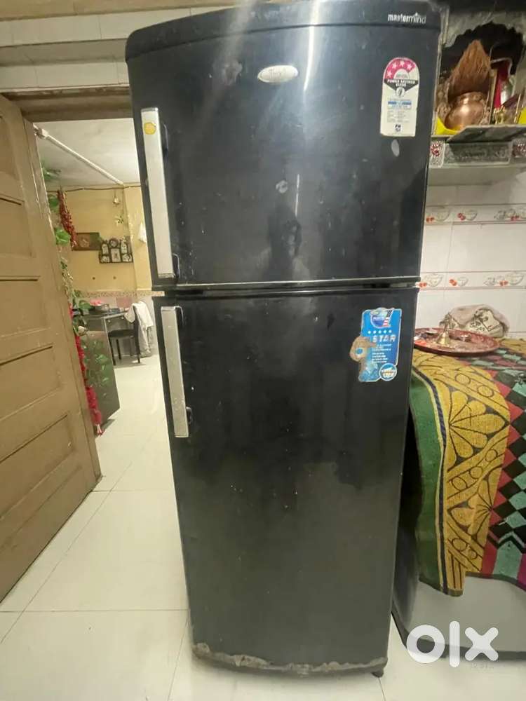 Cools very nicely, Freezer works very fast