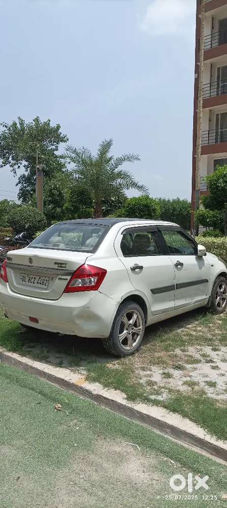 Maruti Suzuki Dzire 2013 Petrol 70000 Km Driven