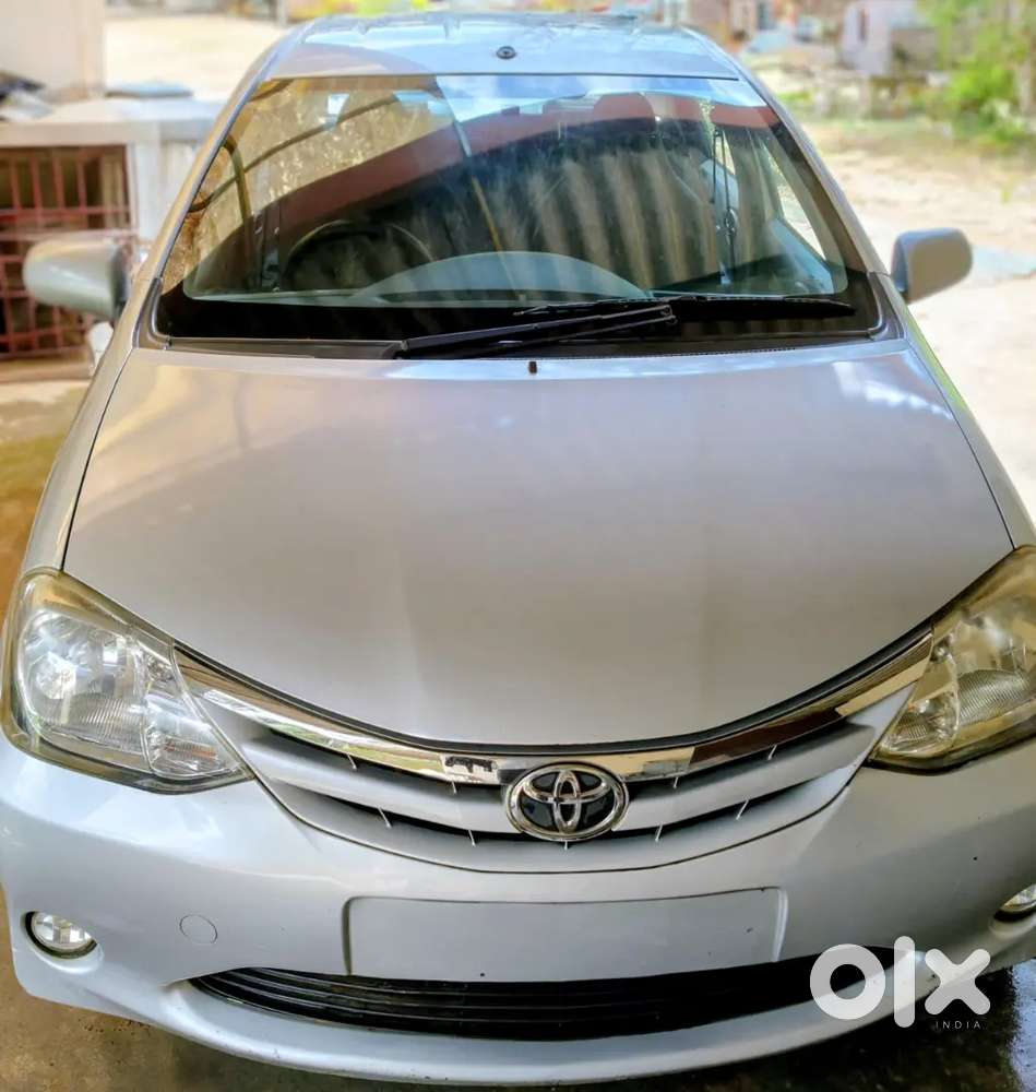 Toyota Etios 2011 first owner  petrol