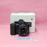 Sony ZV-E10 Mirrorless Vlog Camera with 16-50mm f/3.5-5.6 OSS Lens.