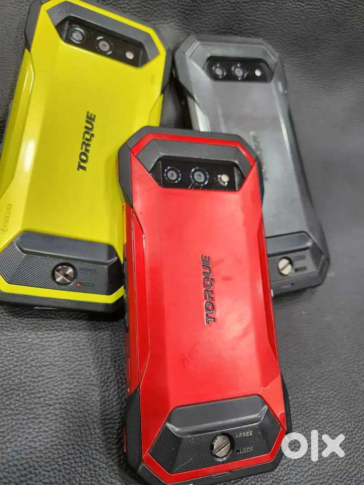 TORQUE 5G 128GB PHONE AVAILABLE