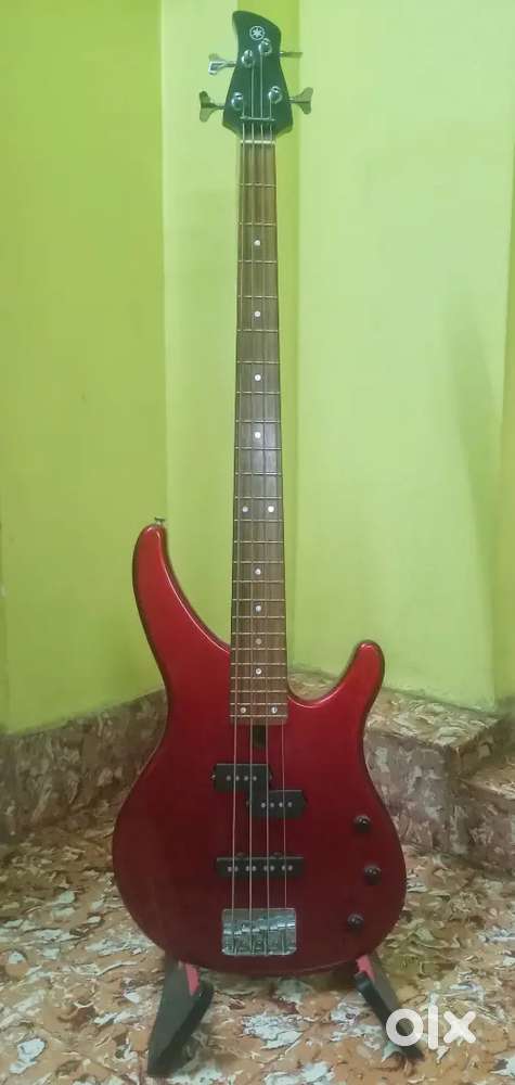 Yamaha Bass Guitar (New condition)