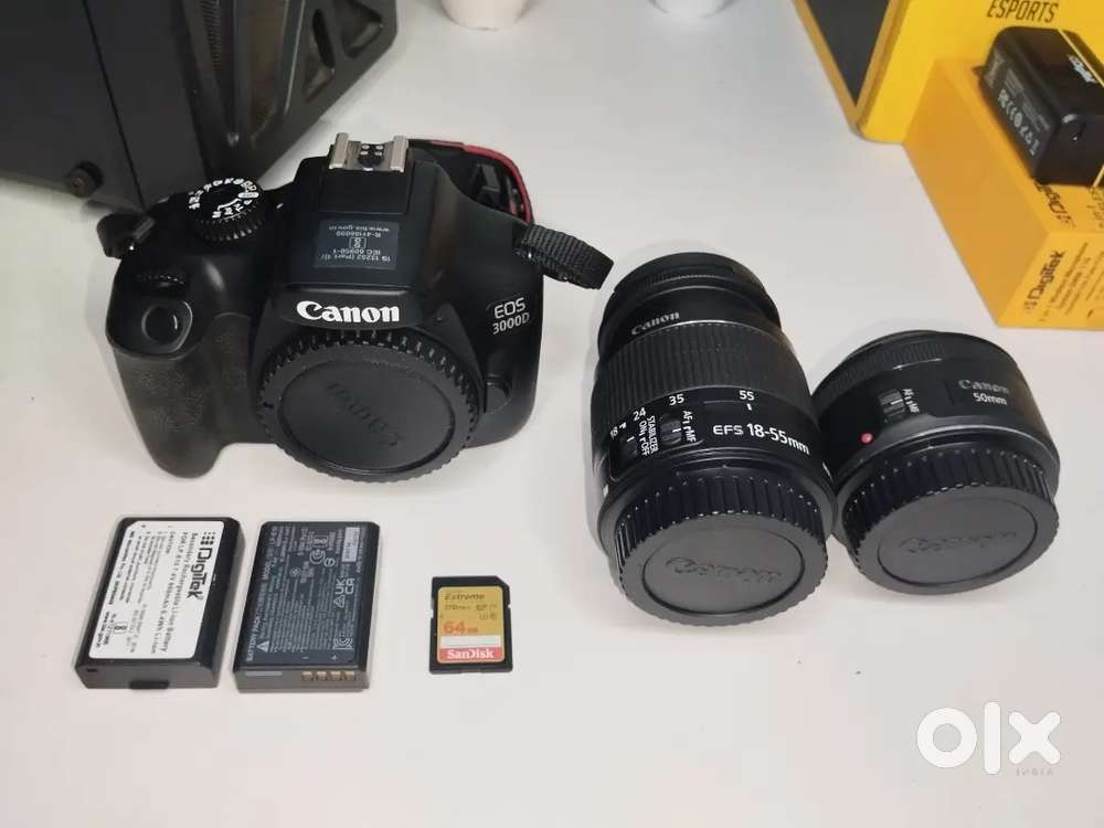 CANON EOS 3000D with 18-55mm kit Lens & 50mm f1.8 Lens