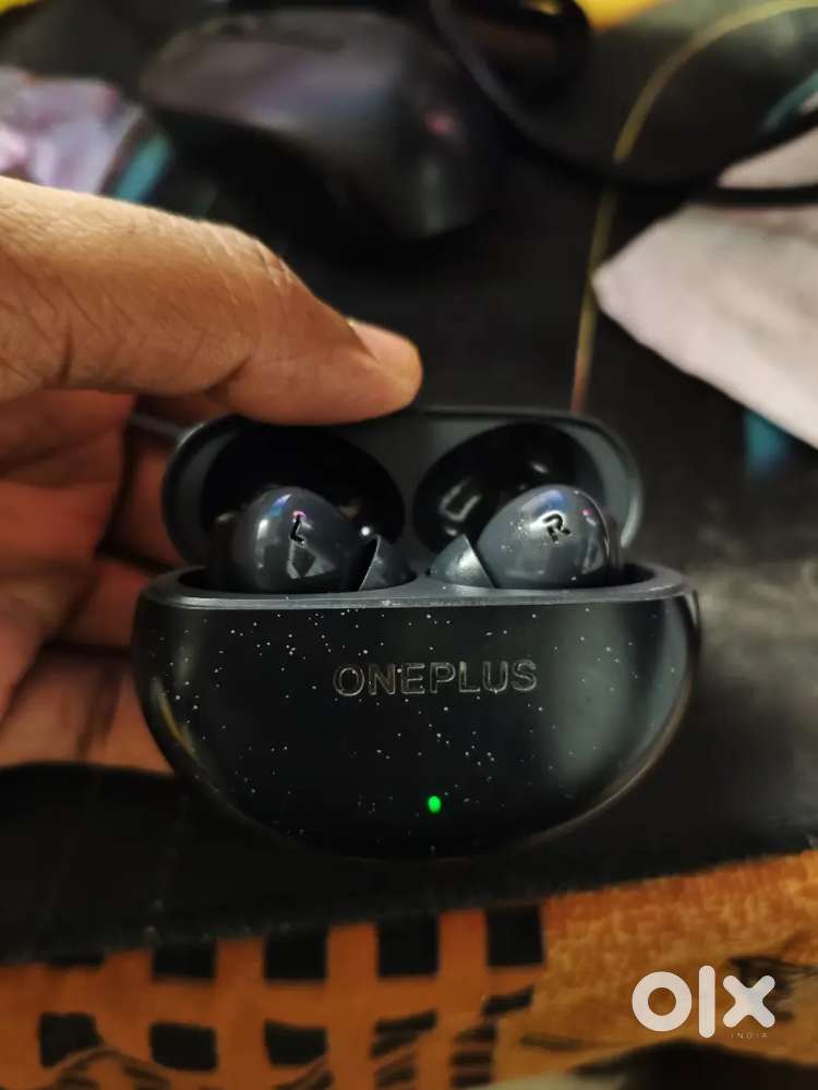 OnePlus Nord Buds 3 Pro Earbuds With 6 Month Extended Warranty