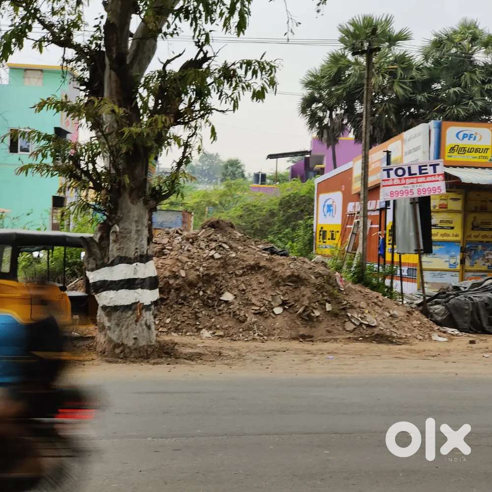 Main road empty land for RENT